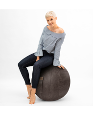 Sitting Ball Frankie