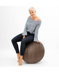Sitting Ball Frankie